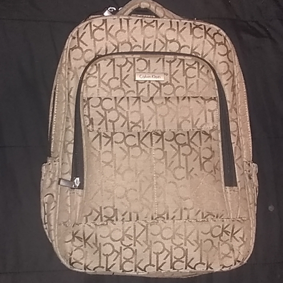 $230 - Picture 1 of 3